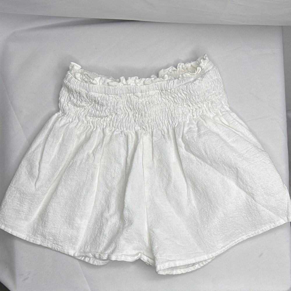 White Cotton Cute Shorts by SHEIN, Size 8 Y